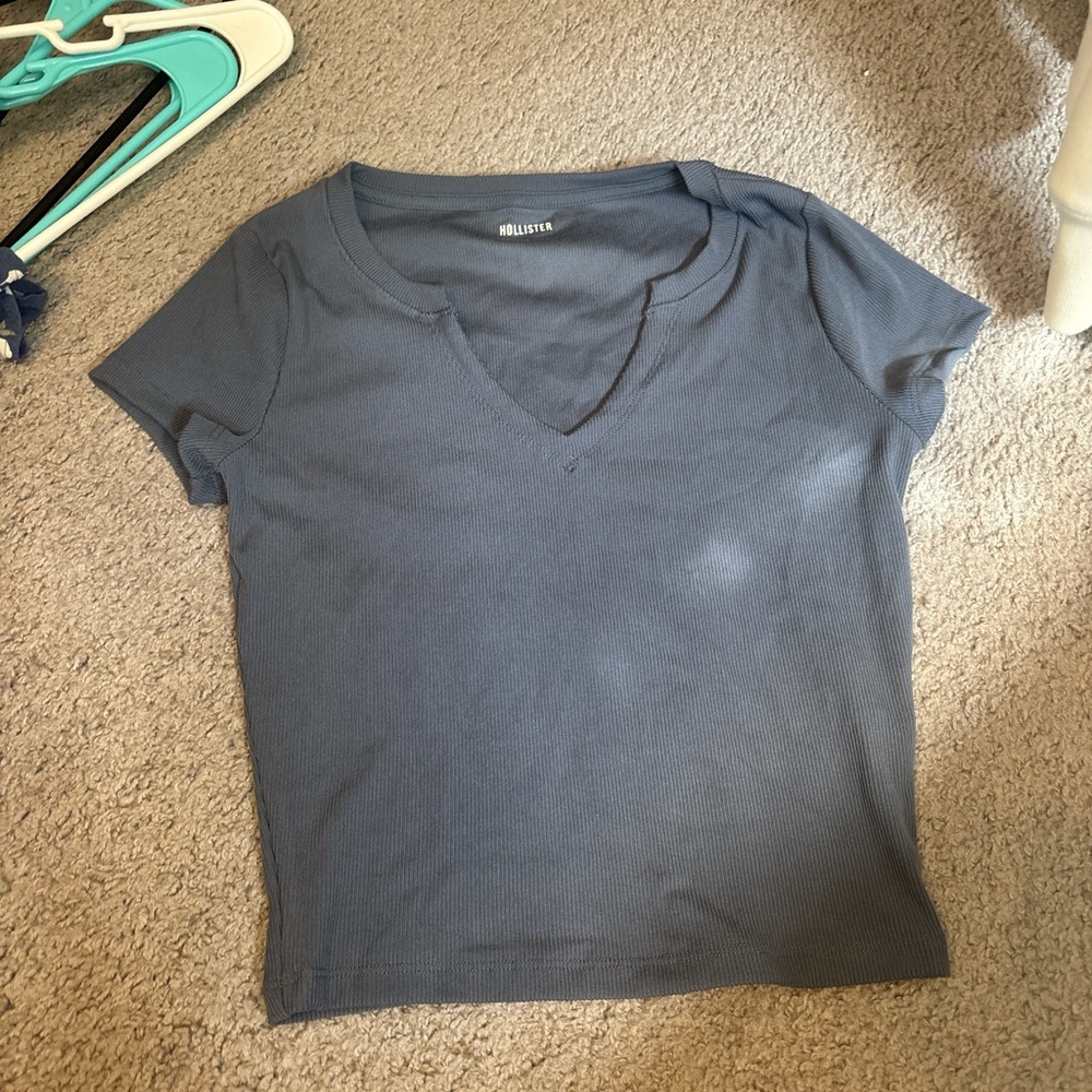 Hollister Women's Slate Blue V-Neck Tee